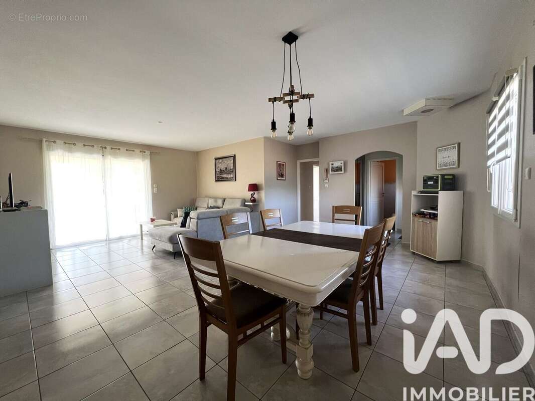 Maison 129 m² à Buanes  - photo 5