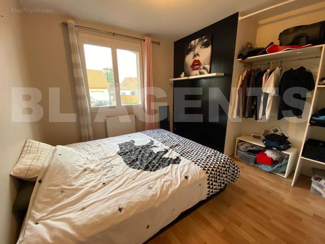 IMG-20251106-WA0021 - Maison à VOIVRES-LES-LE-MANS