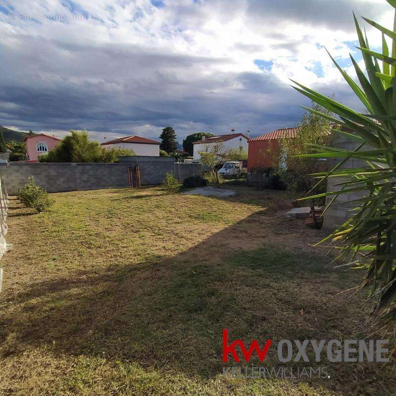 Terrain à LE BOULOU