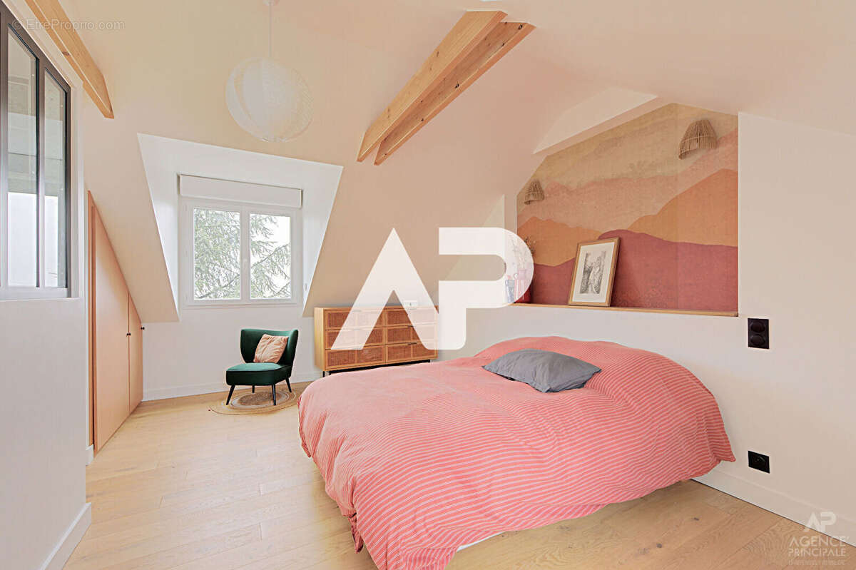 Maison Rueil Malmaison 4 pièce(s) 90 m2 - photo 11