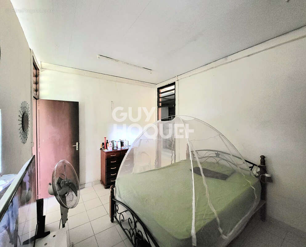 Maison à MONTSINERY-TONNEGRANDE