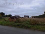 Terrain à POISVILLIERS