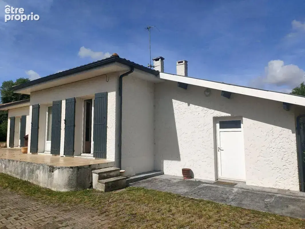 Maison Yvrac 6 pièce(s) 130 m2 - photo 4
