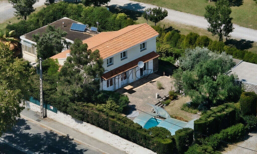 Maison à SAUVIAN