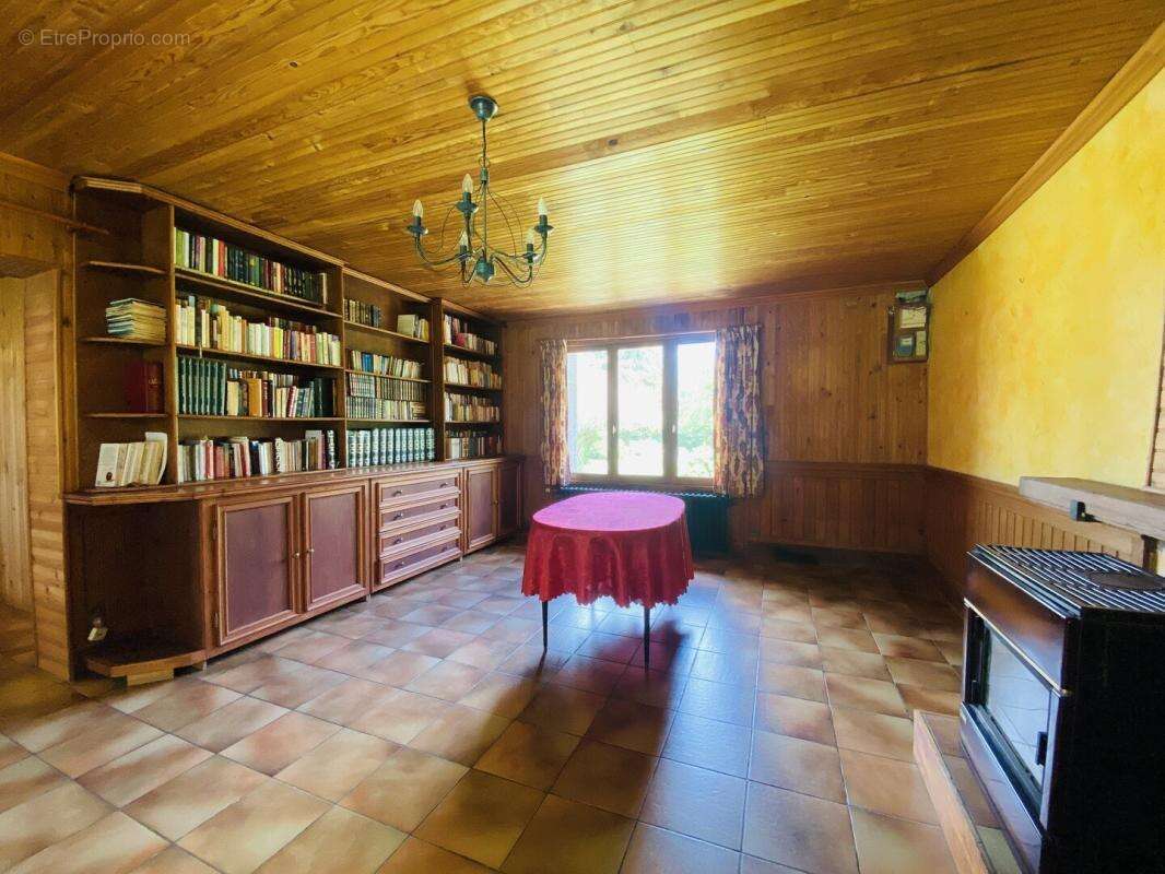 Maison à TERJAT