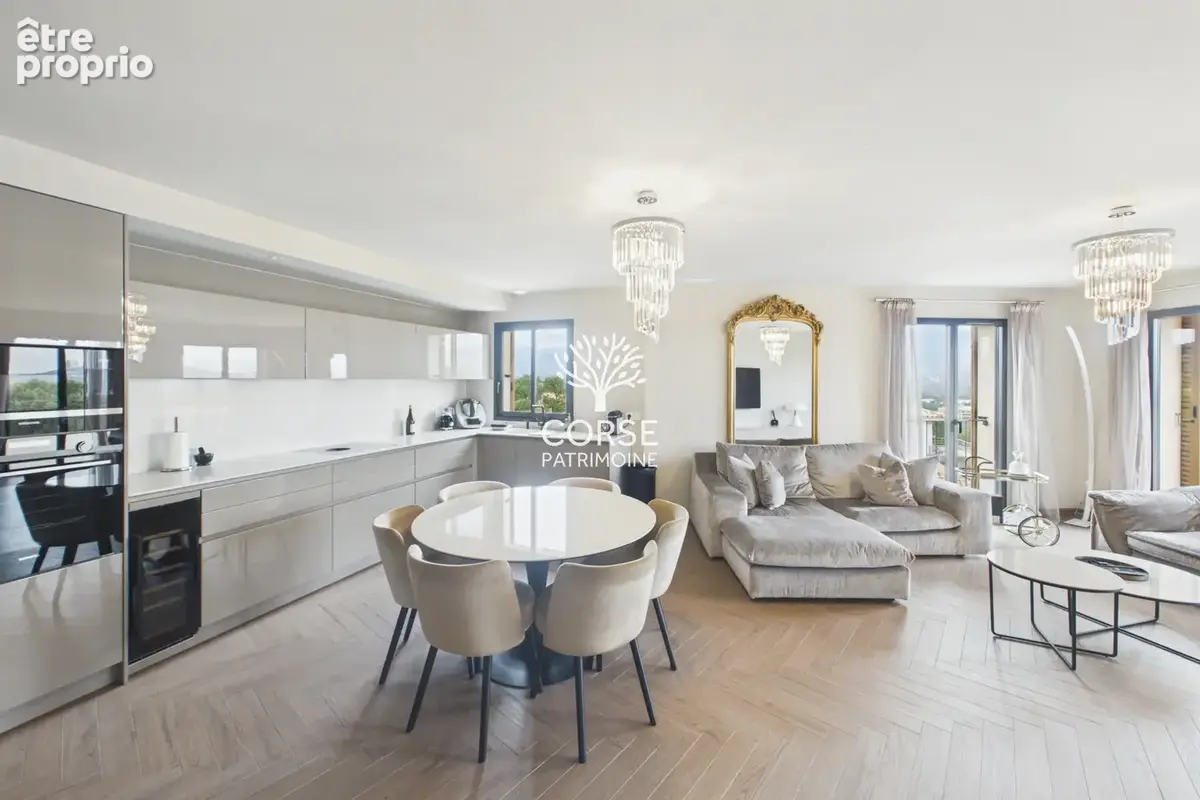 Appartement T4 de standing, coeur de ville avec terrasse de 50 m2 - photo 4