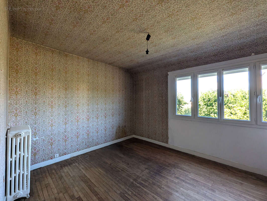 Maison 75 m2 2 chambres à vendre à Miniac-Morvan ? proche commerces et axes - photo 11