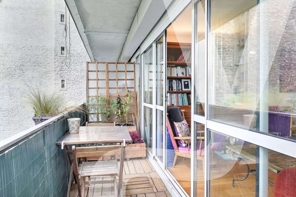 Appartement à PARIS-19E