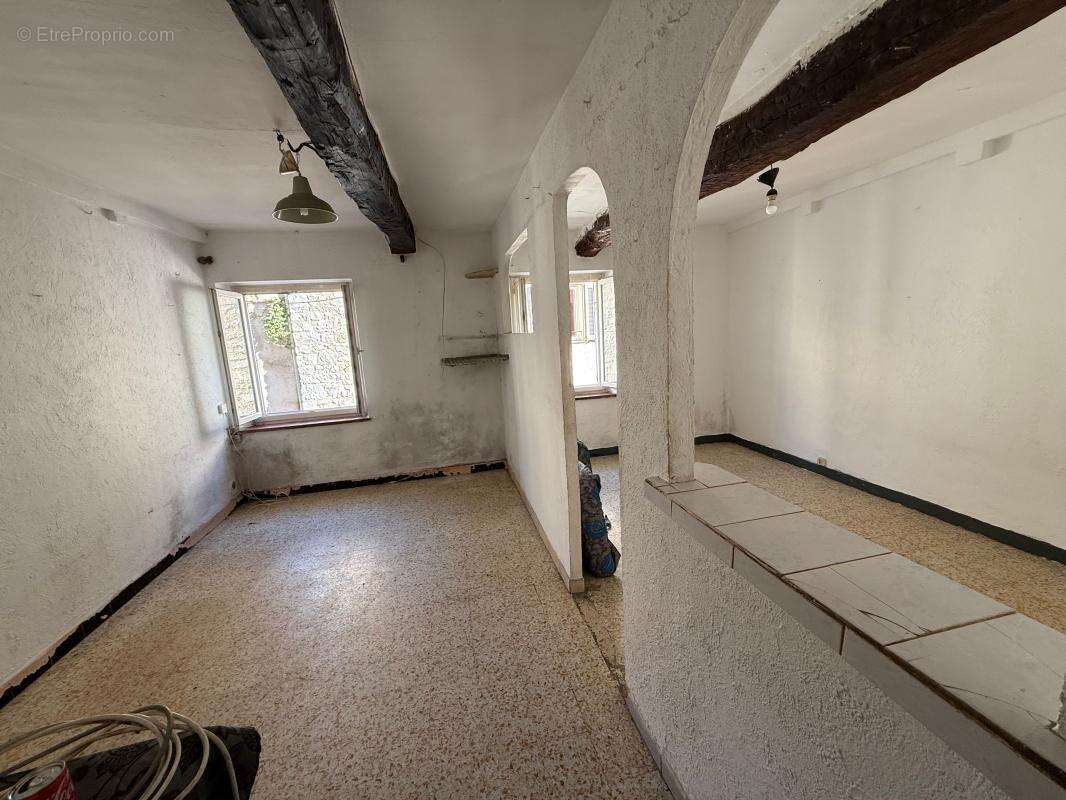 Appartement à LA COLLE-SUR-LOUP