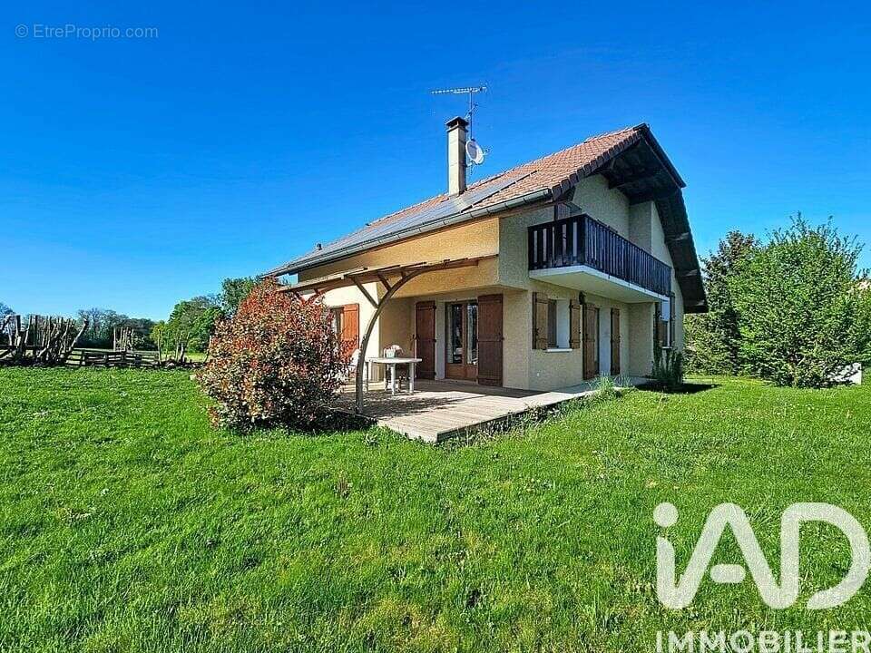 Photo 2 - Maison à PERS-JUSSY