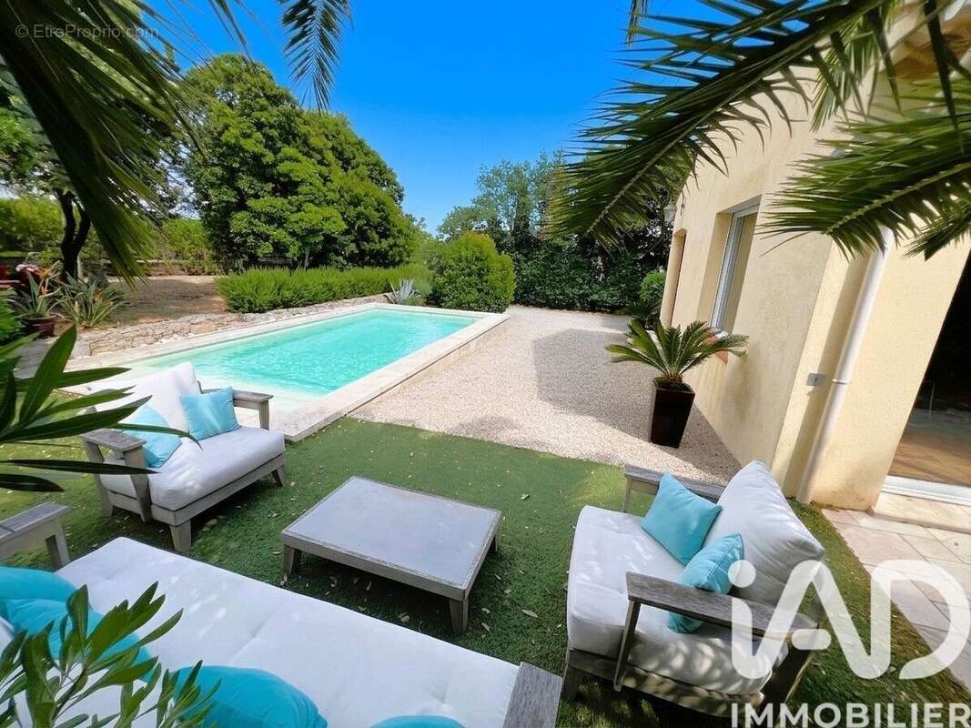 Photo 3 - Maison à FREJUS