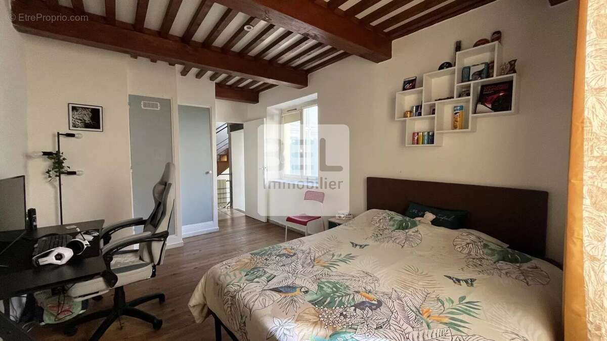 Maison à BAGNOLS-SUR-CEZE