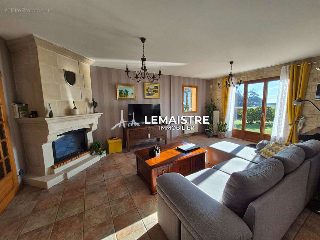 Maison à MONTIVILLIERS