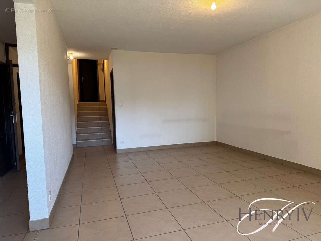 Appartement à SAINT-ISMIER