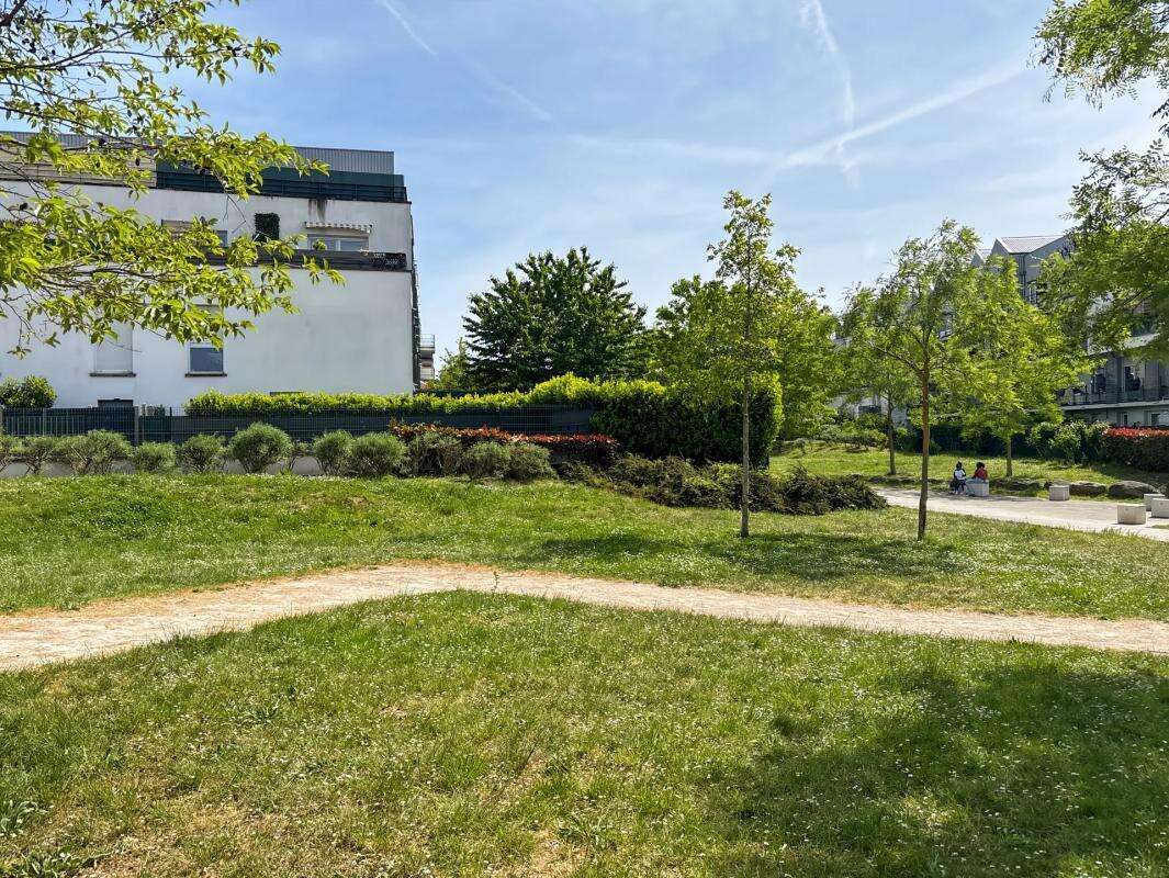 Appartement à CORBEIL-ESSONNES