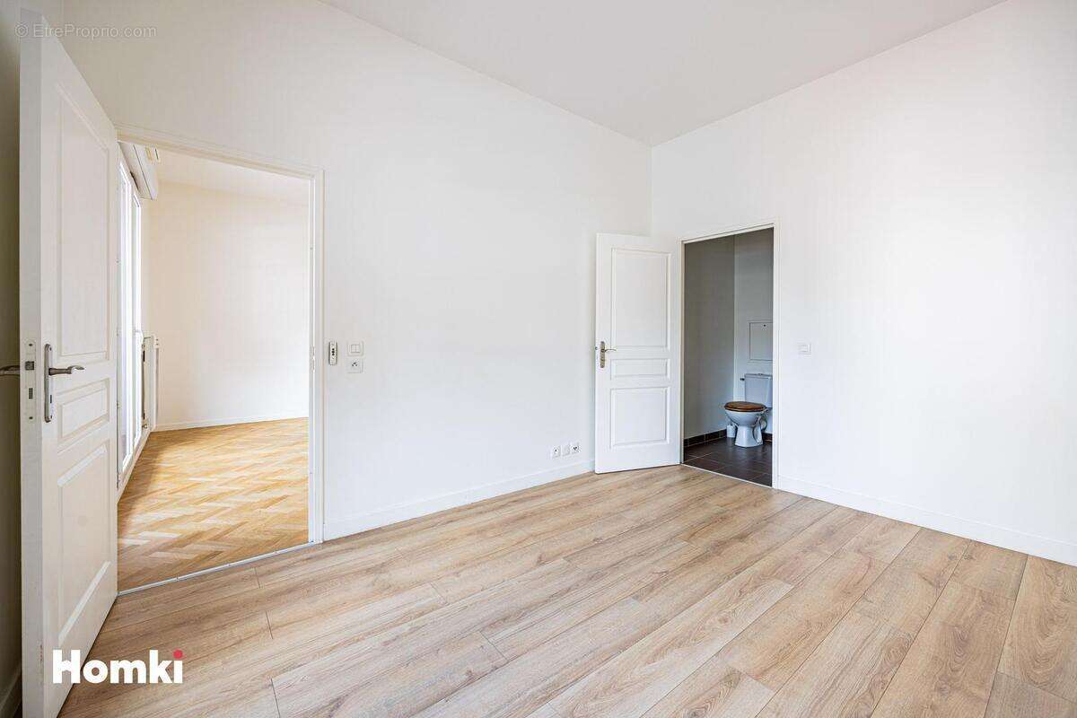 Appartement à MONTROUGE
