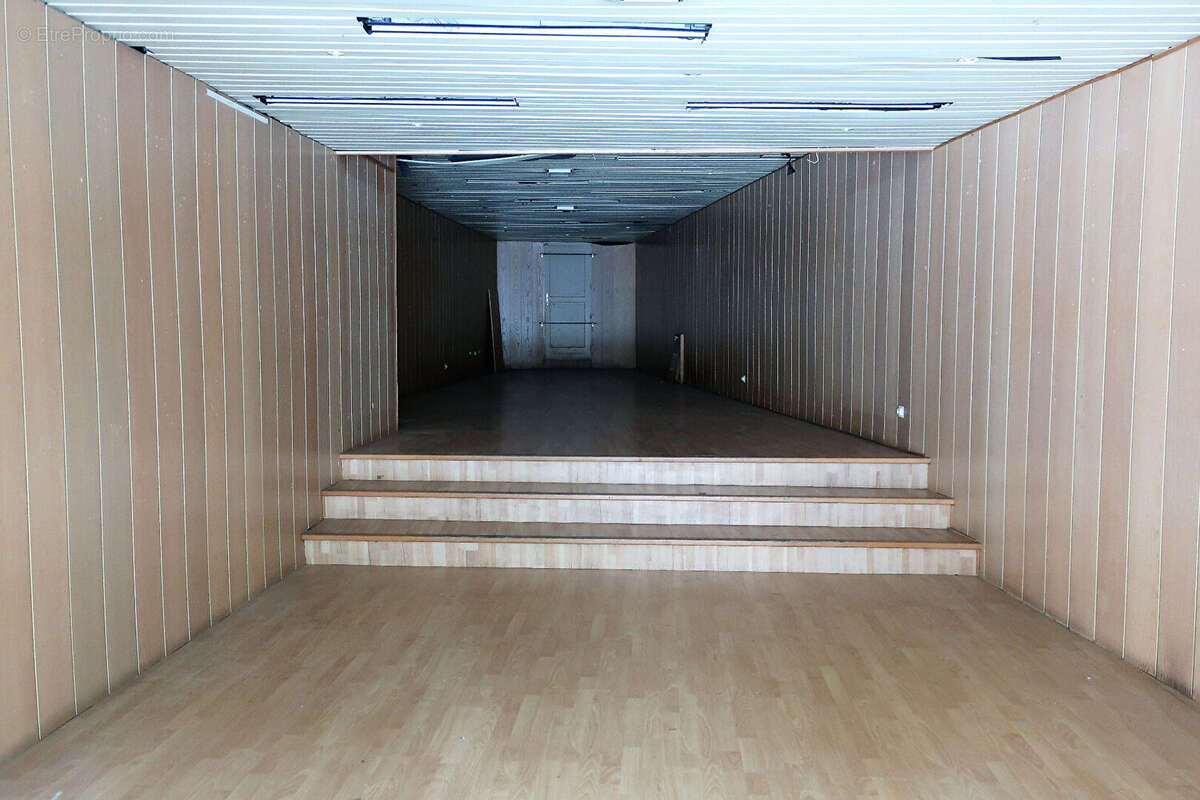 Commerce à QUIMPERLE