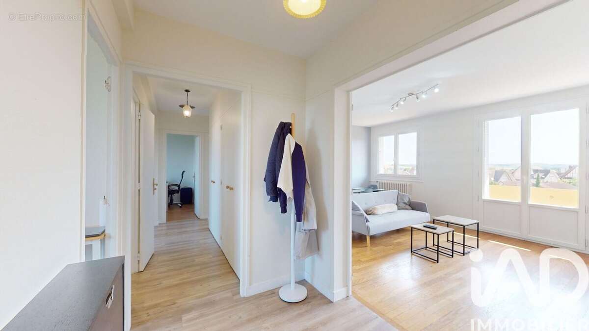 Photo 2 - Appartement à AUXERRE