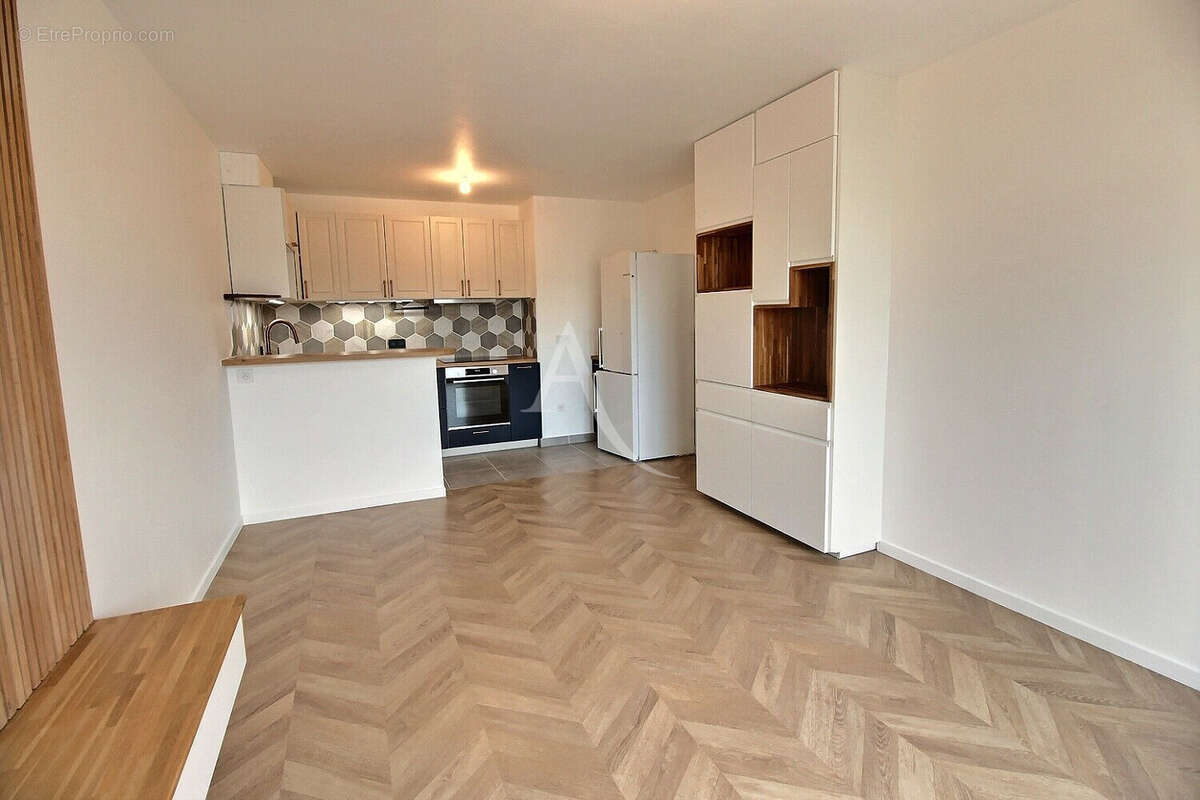 Appartement à THIAIS