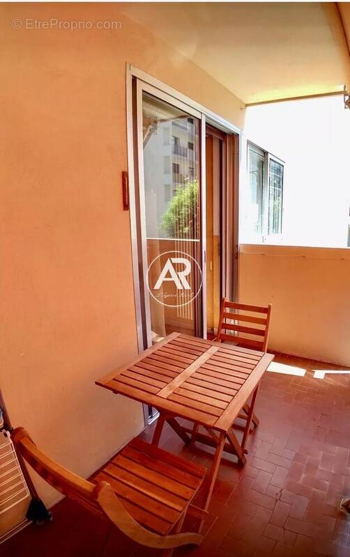 Appartement à ROQUEBRUNE-CAP-MARTIN