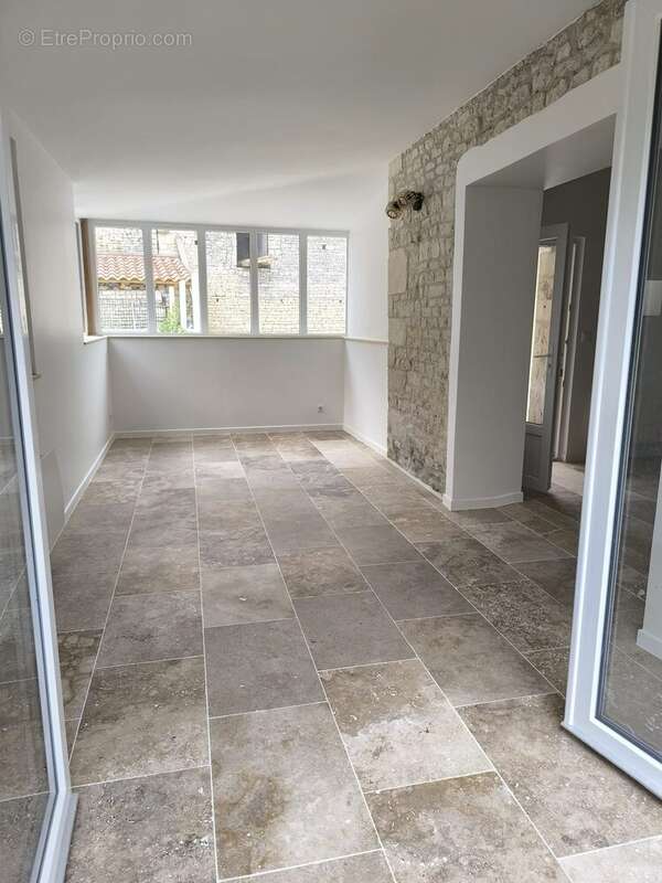 Maison 84 m² à Couture-D'argenson  - photo 5