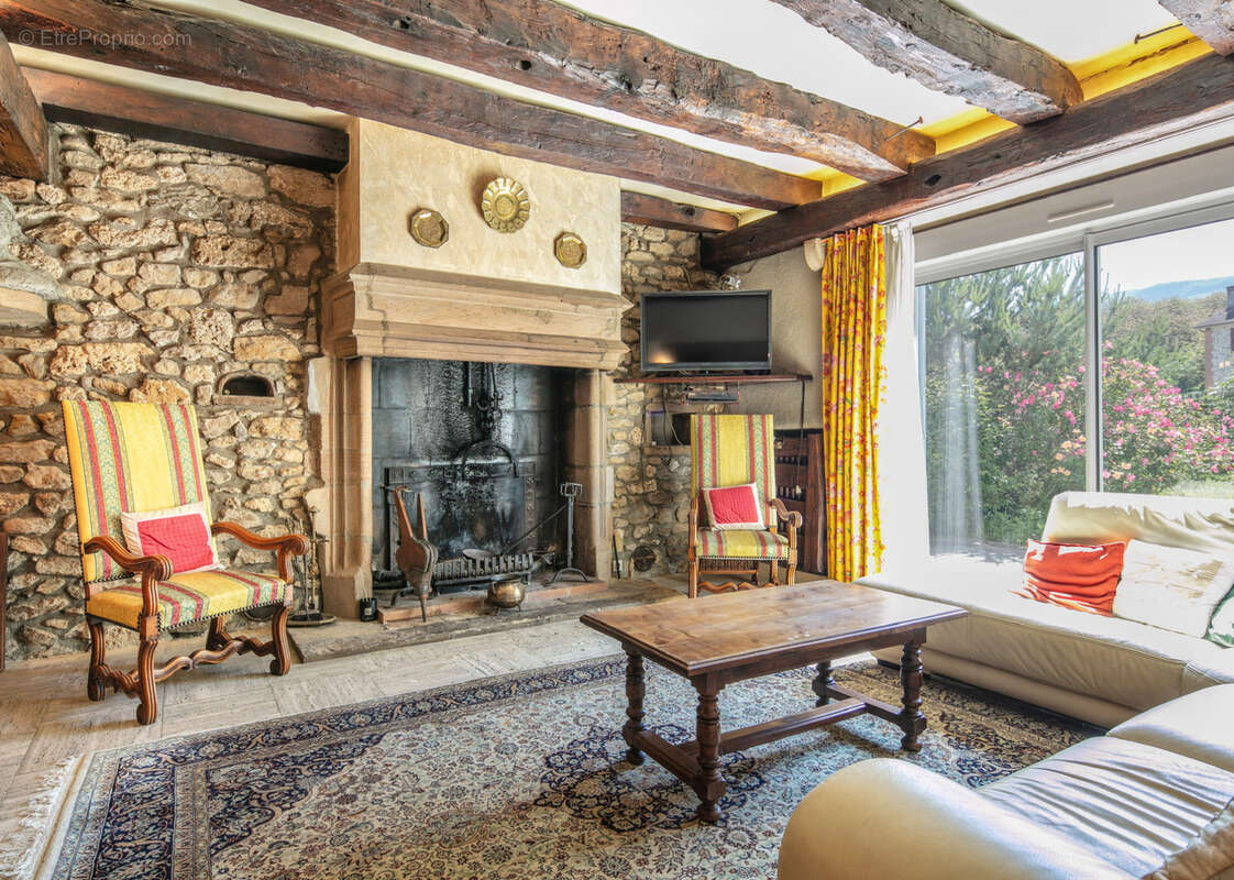 Maison à SAINT-ROMANS