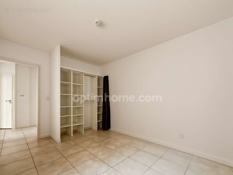 Appartement à SAINT-JEAN-DE-VEDAS