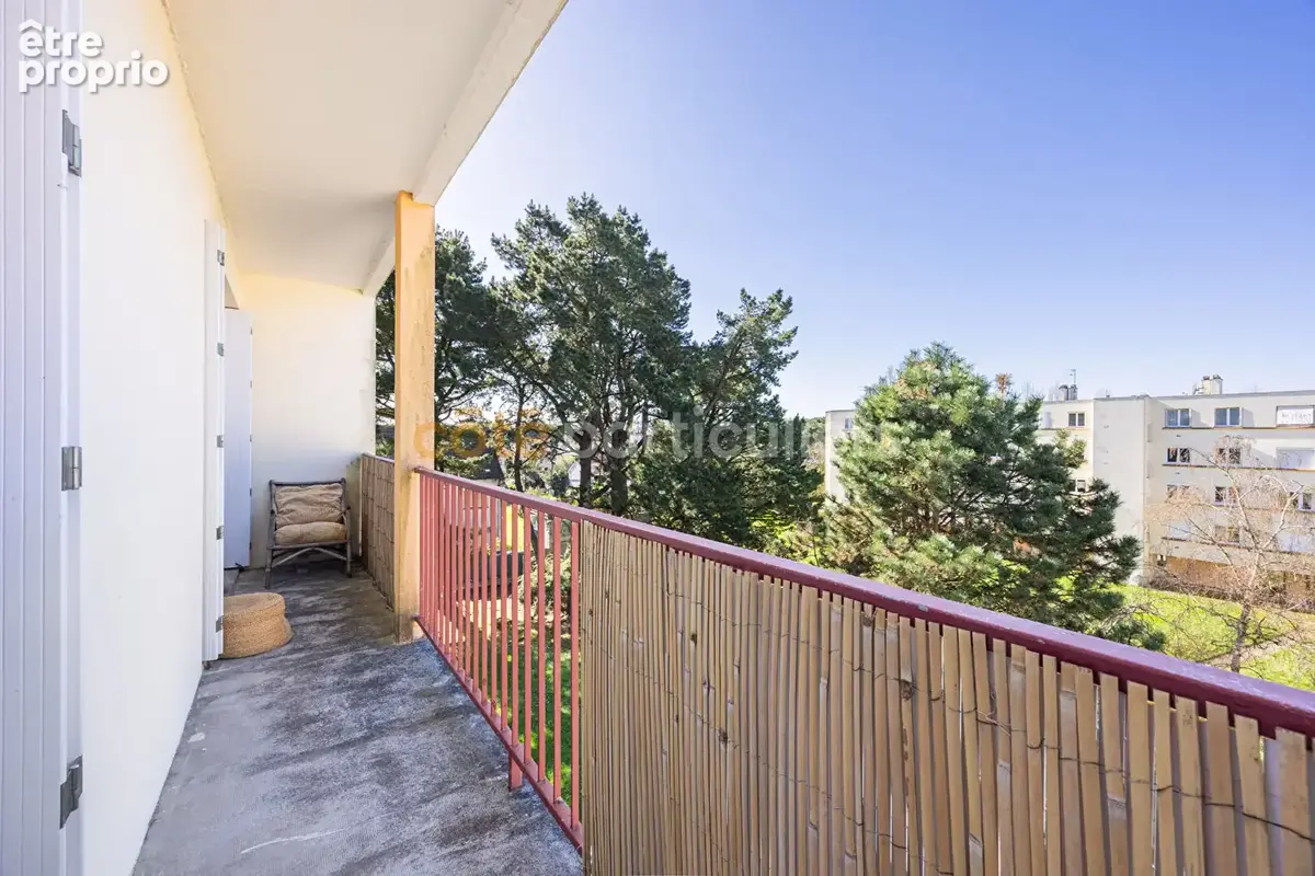 Saint-sebastien-sur-loire -- appartement renové t3 -- 70 m2 -- deux chambres -- balcon -- cave -- stationnement - photo 8