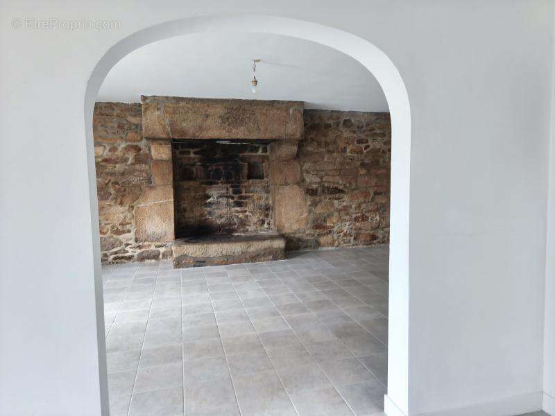 Maison 88 m² à Peaule  - photo 2