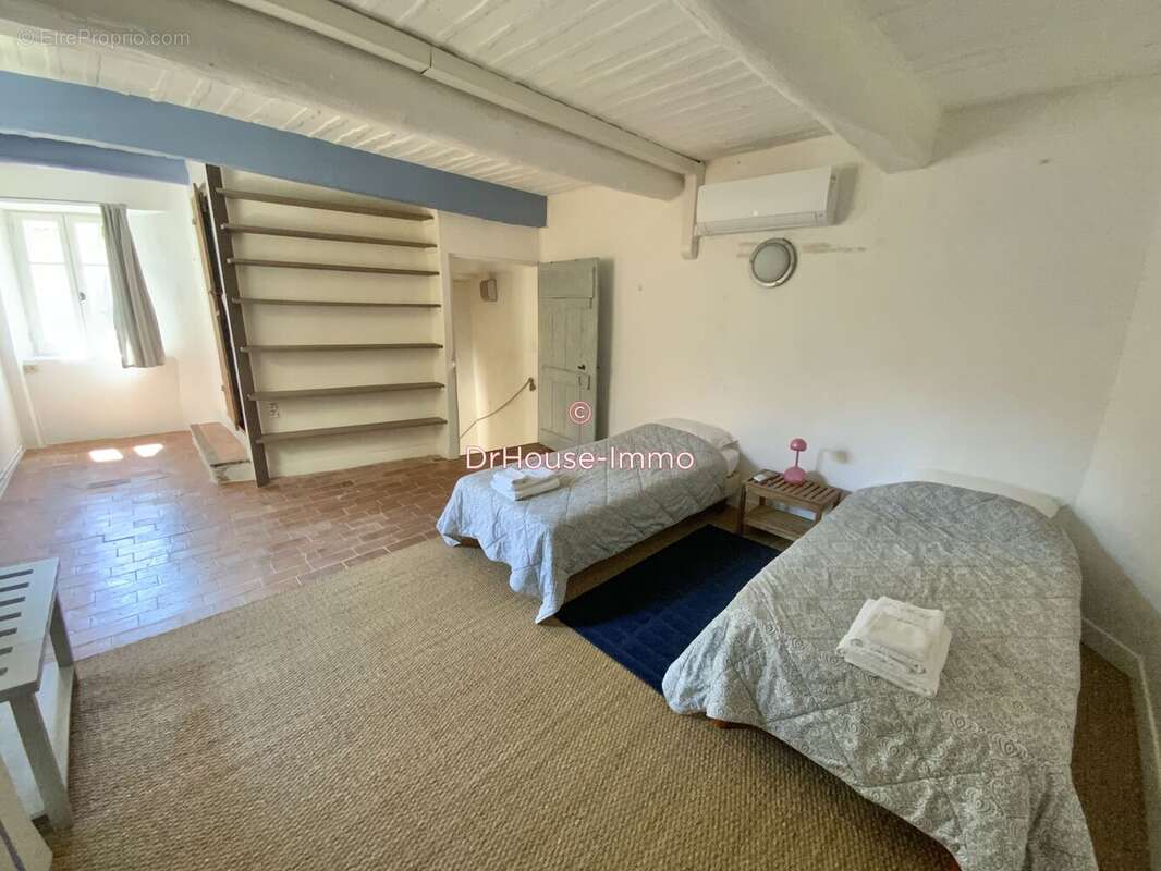 Maison 120 m² à Lauris  - photo 6