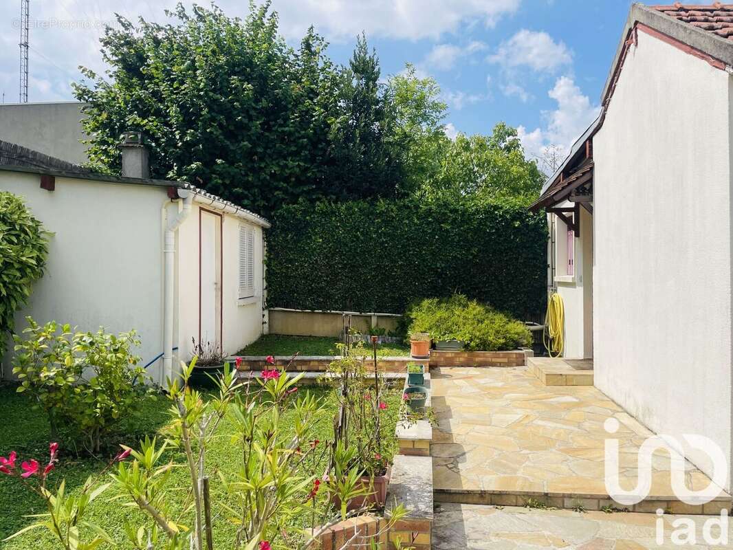 Photo 2 - Maison à GARCHES