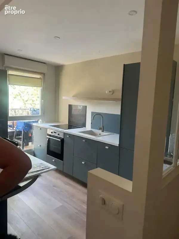 Appartement 2 pièces 49 m² à vendre à Savigny-Le-Temple (77176) - photo 2