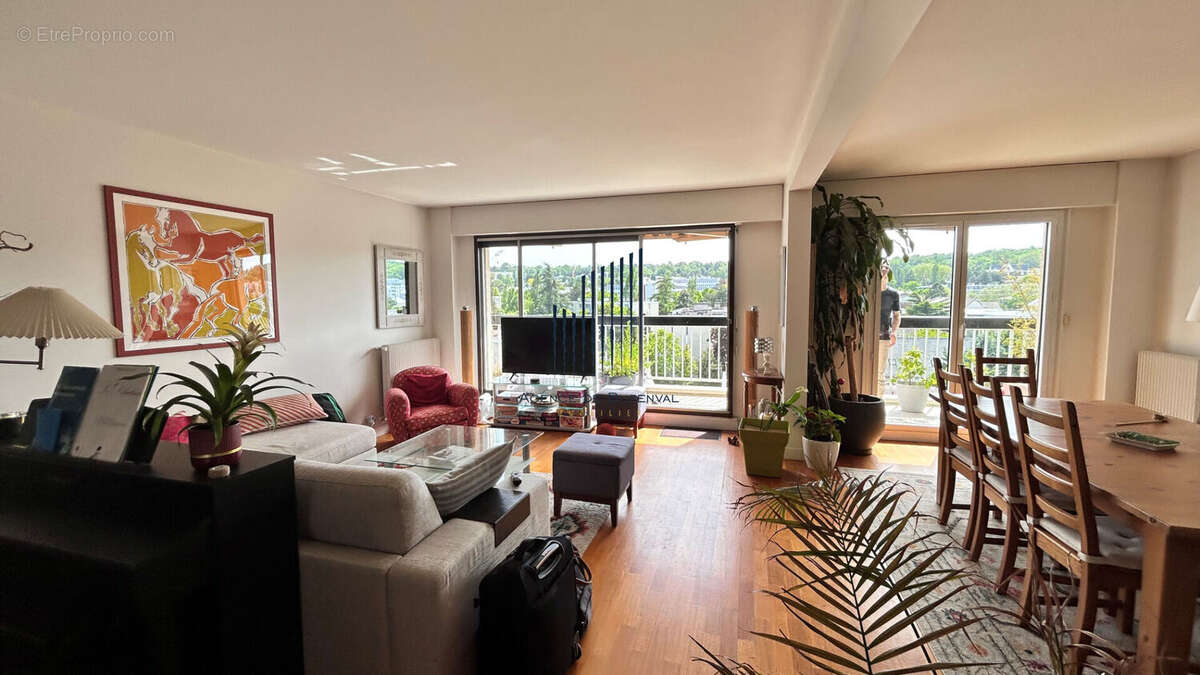 Appartement à RUEIL-MALMAISON