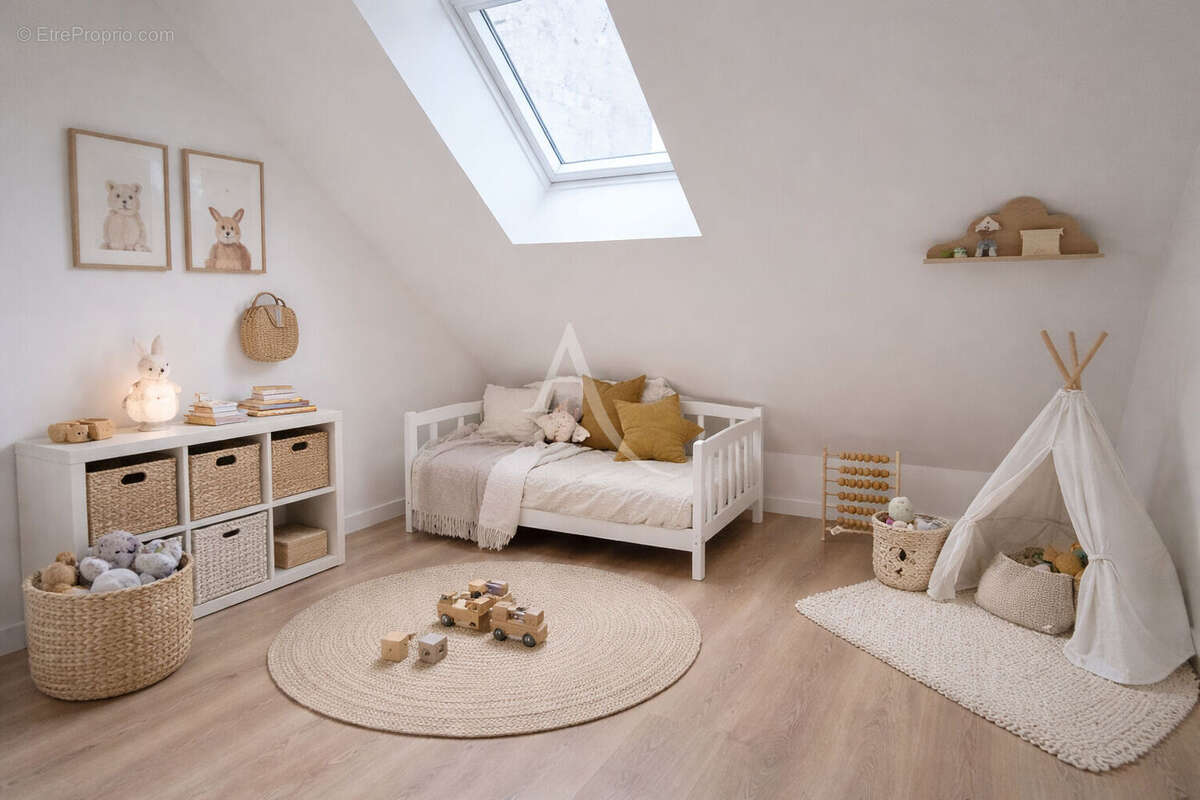 Appartement à SAINT-THIBAULT-DES-VIGNES