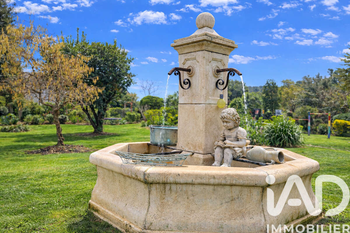 Photo 2 - Maison à LE THOR