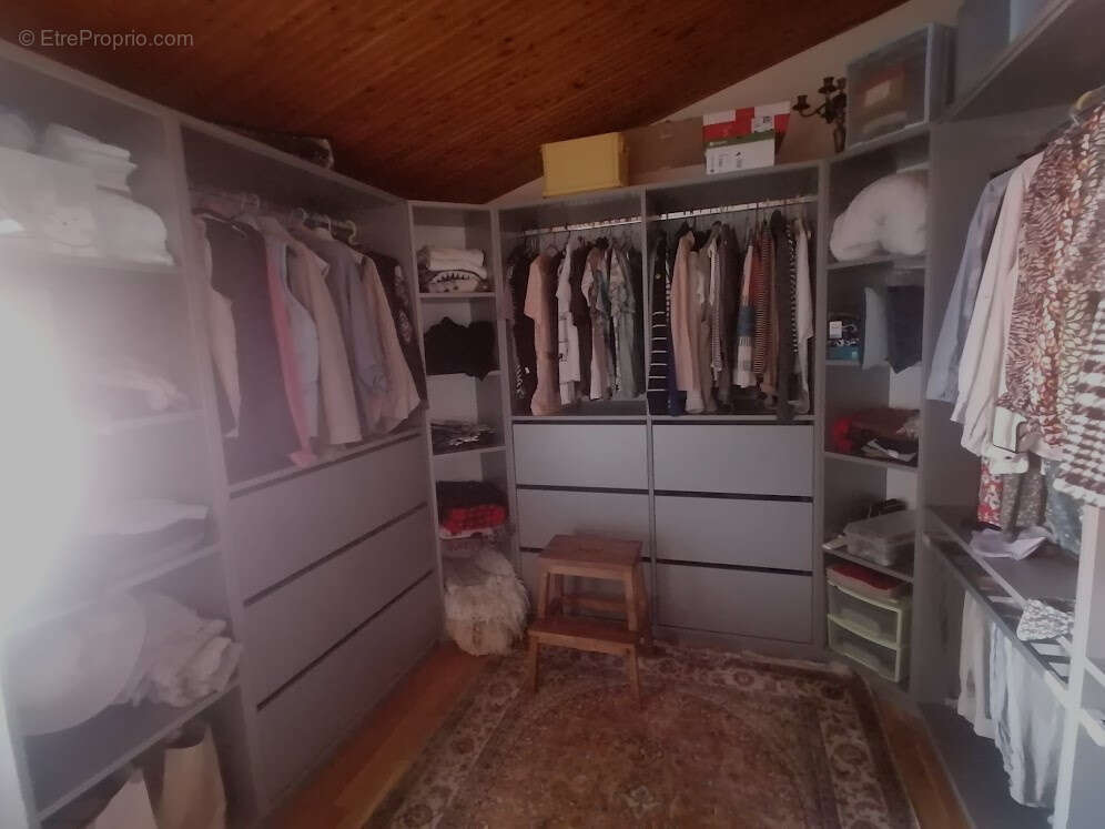 Maison à SAINT-ETIENNE-DE-MER-MORTE