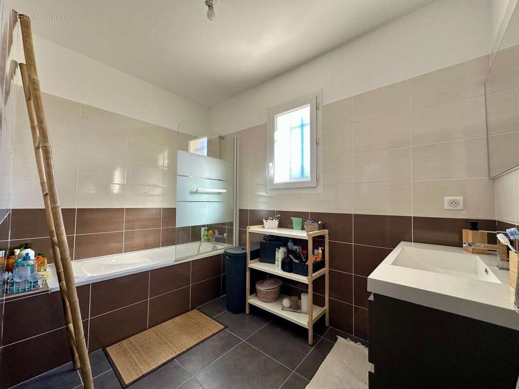 Photo 8 - Maison à NANS-LES-PINS