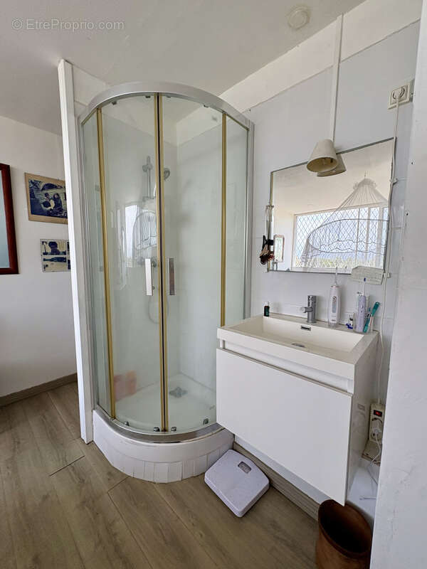 Appartement à POINTE-A-PITRE