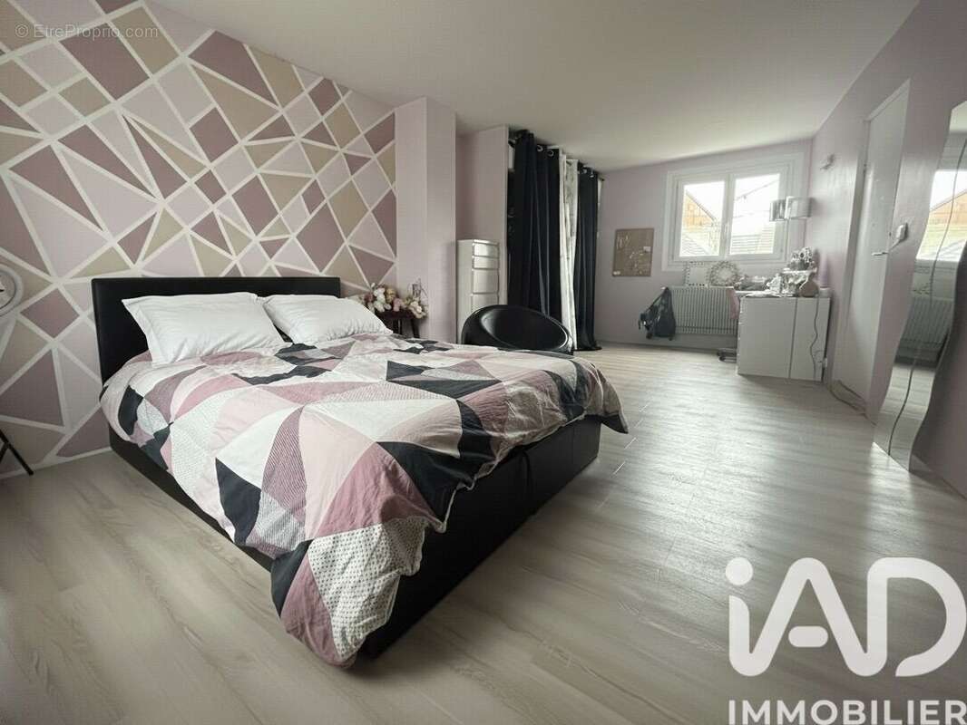 Photo 5 - Maison à MITRY-MORY