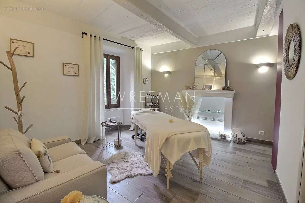 Appartement à VENCE