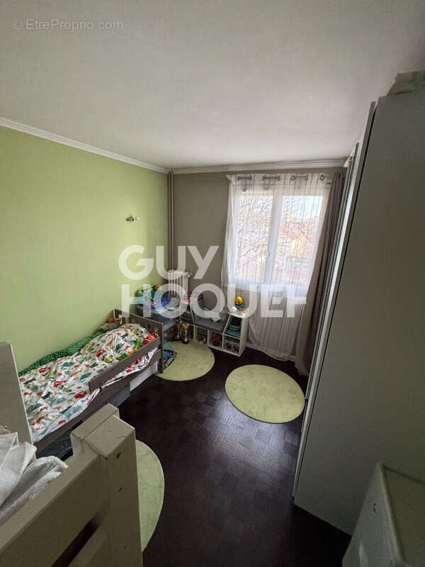 Appartement à LE PERREUX-SUR-MARNE
