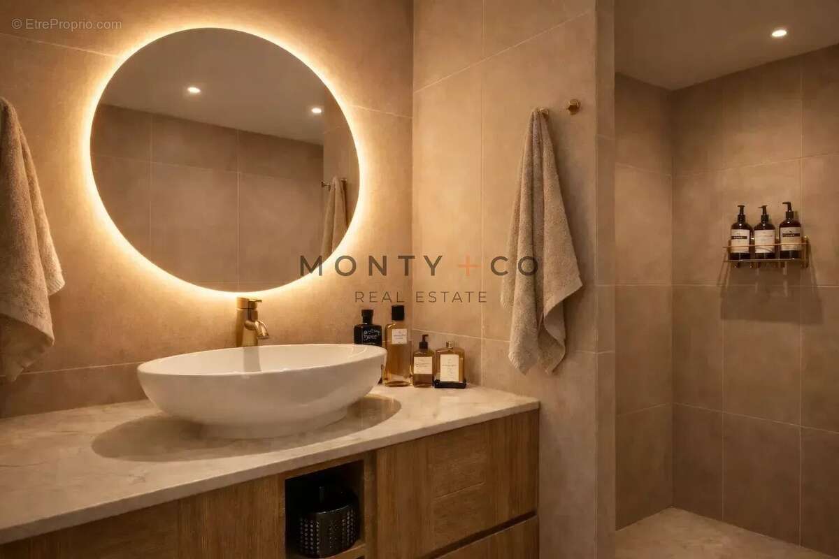 Appartement à SAINT-TROPEZ