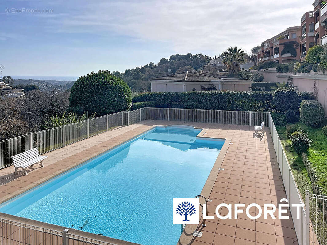 Appartement à VENCE