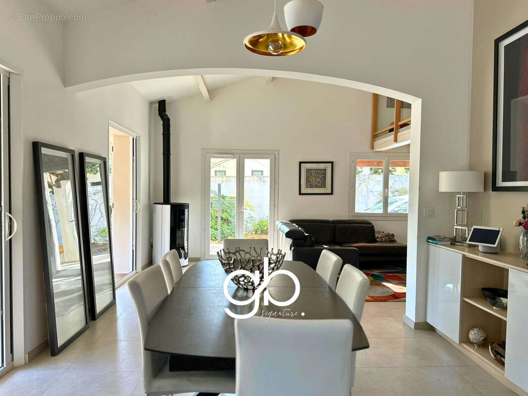 Maison à CASTELNAU-LE-LEZ