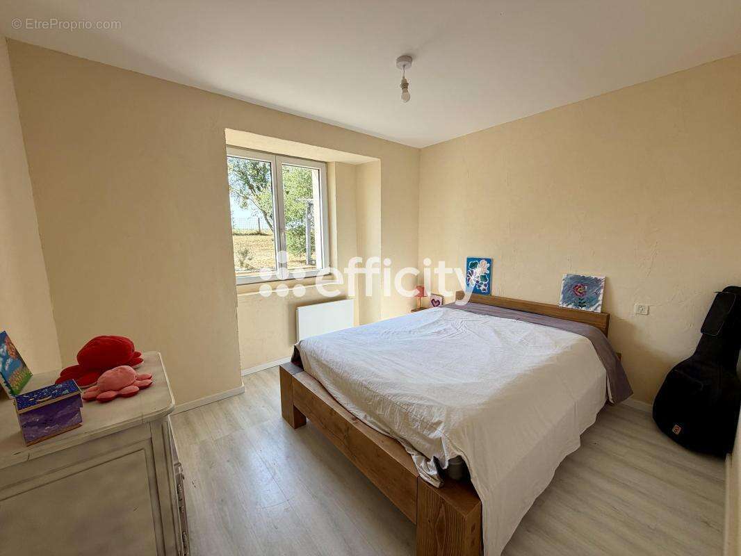 Maison 160 m² à Acigne  - photo 13