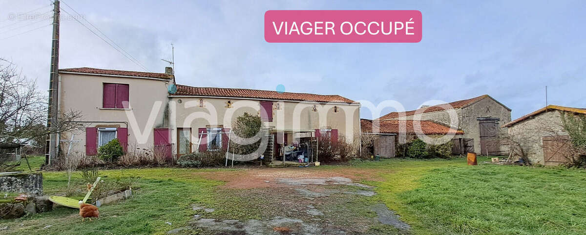 MAULÉON Corps de ferme 138m² avec dépendances - photo 4