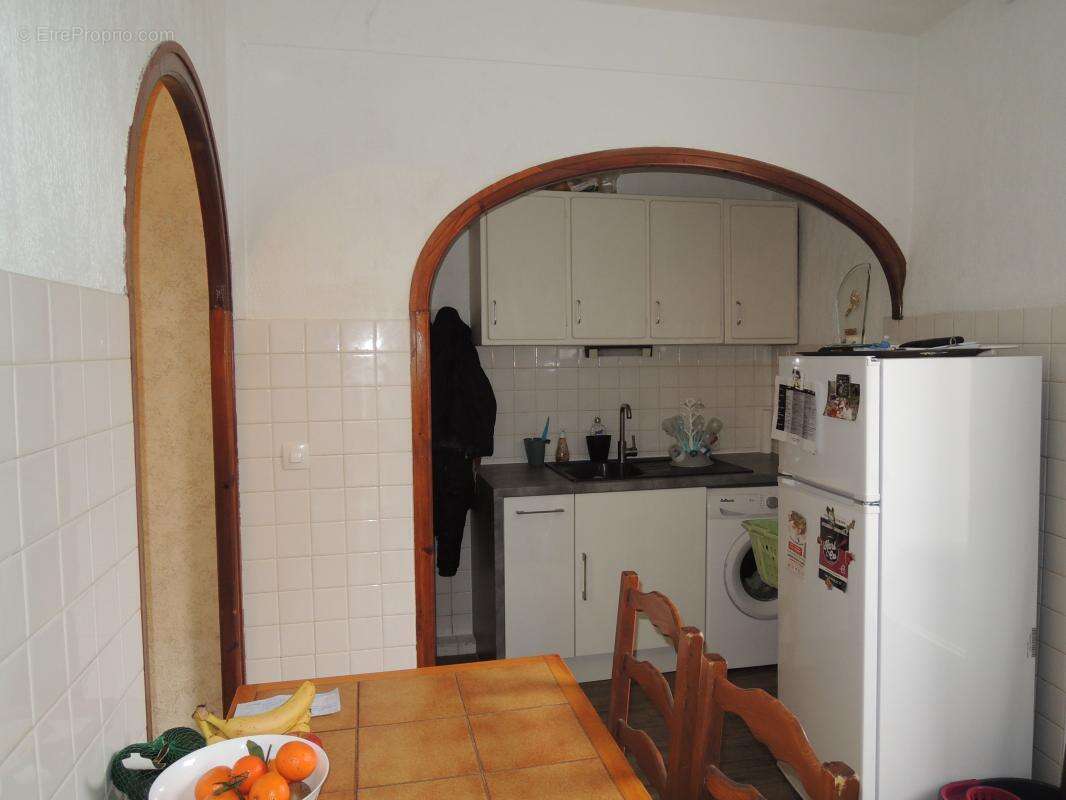 Maison à GINASSERVIS