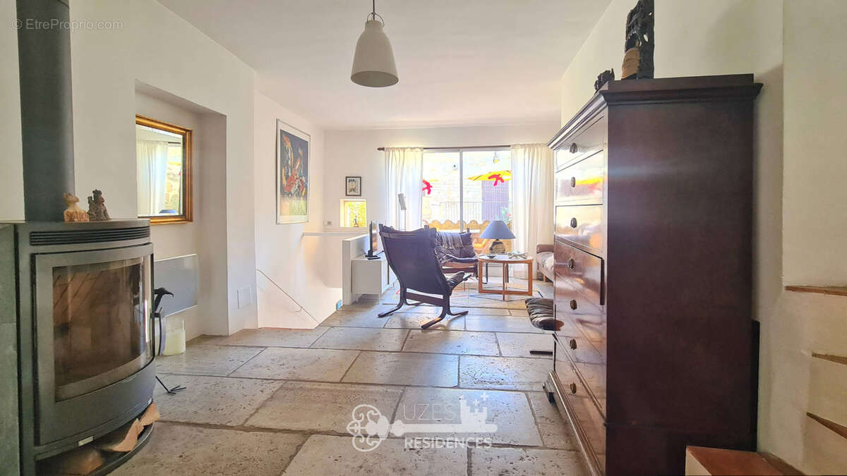 Maison de village rénovée avec 3 terrasses à 5 minutes d'Uzès - photo 7