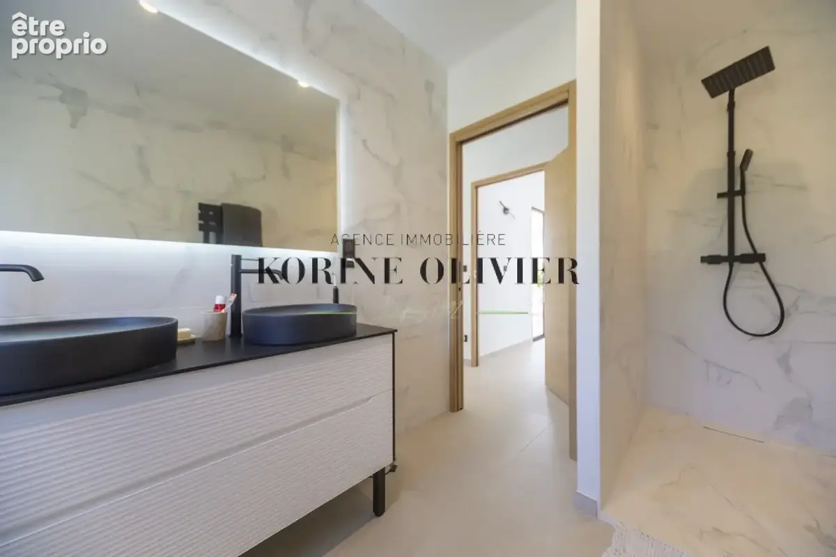 Maison 7 pièces 210 m² à vendre à Ventabren (13122) - photo 11