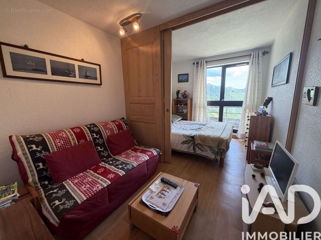 Photo 4 - Appartement à CHATEAU-BERNARD